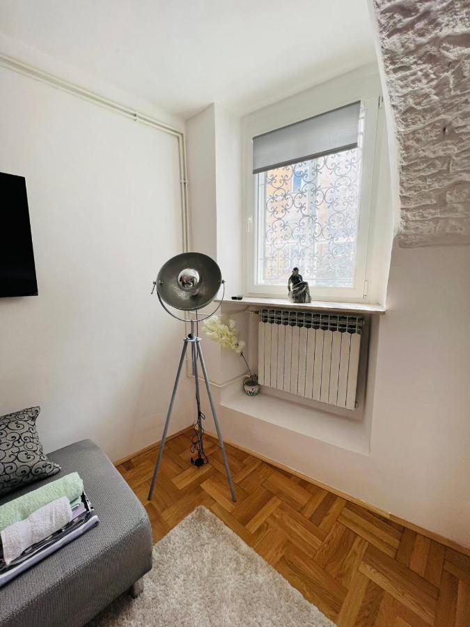 Downtown Secret Apartment Загреб Экстерьер фото